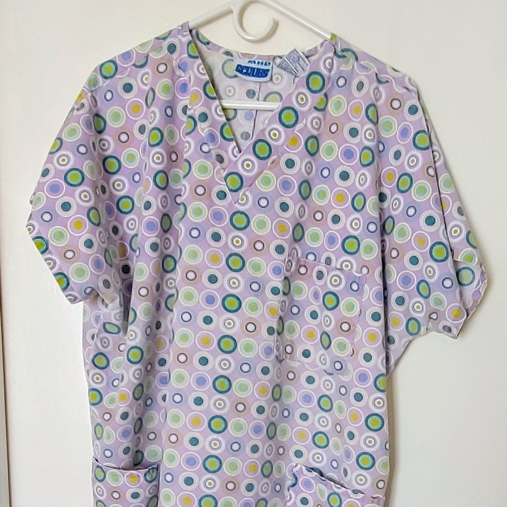 Scrubs top